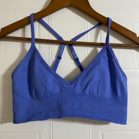 Lululemon Blue Sports Bra, Size 6 - Picture 2 of 4